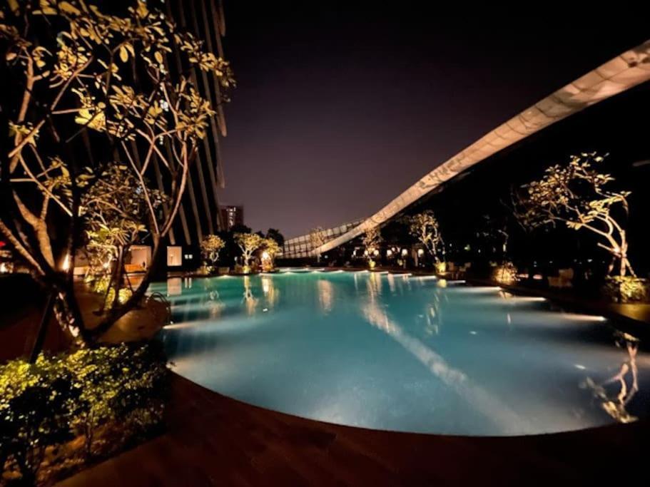 Arte Mont Kiara Kl Tower View Elegant Netflix 6pax Pangsapuri