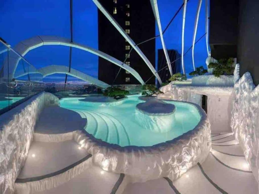 Pangsapuri Arte Mont Kiara Kl Tower View Elegant Netflix 6pax Kuala Lumpur