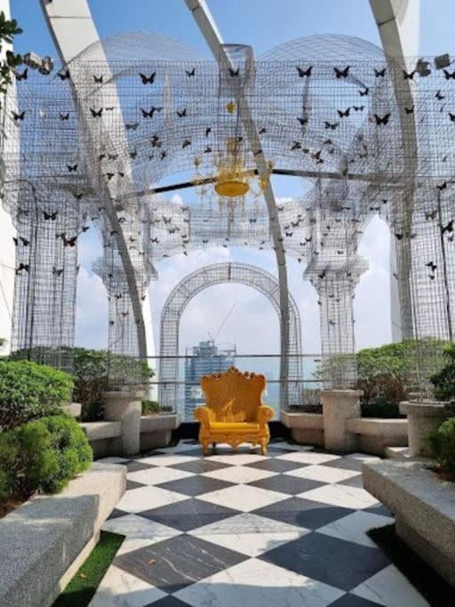 Pangsapuri Arte Mont Kiara Kl Tower View Elegant Netflix 6pax